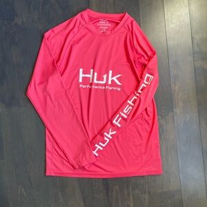 Huk Women’s Size Small Pink Performance Fishing Shirt